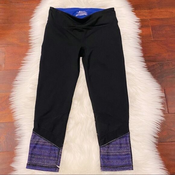 Gaiam Om Mesh Capri black purple Legging - Picture 1 of 6